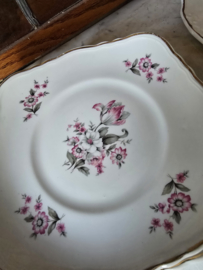 Gebakstel petrus regout&co bloemen