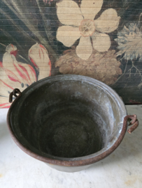 Antiek koperen bak ketel