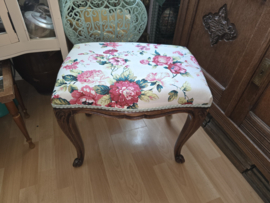 Antieke voetenbank footstool rozen