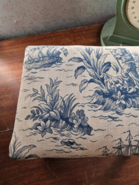 Voetenbankje toile de jouy stof