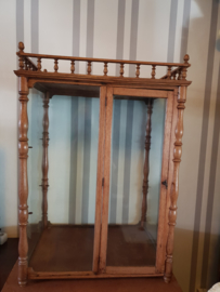 Antieke toonbankvitrine  apothekers vitrinekastje