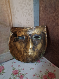 Bronzen masker