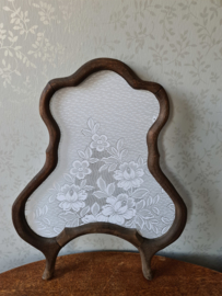 Oude kleine raamhor bloemen