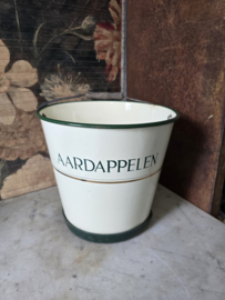 Creme emaille aardappelen emmer