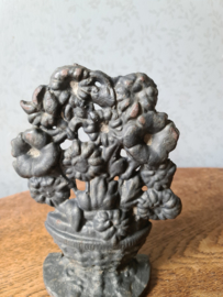 Gietijzeren deurstopper boeket bloemen