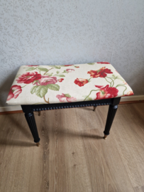 Brocante oud voetenbankje footstool rozen