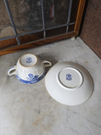 Soepkom met schotel butterflij servies