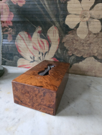 Gelakt houten tissuebox