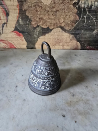 Antiek bronzen bel nr1