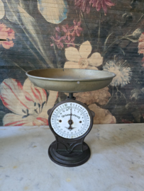 Antiek gietijzeren weegschaal Alexanderwerk