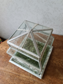 Brocante tuin cloche tuinkastje