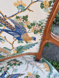 Oud dames stoeltje paradijsvogel