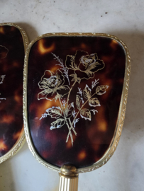 Oude kaptafelset handspiegel rozen