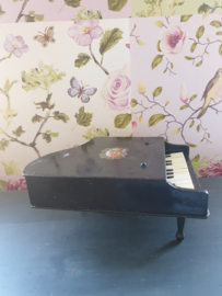 Zwart houten baby piano