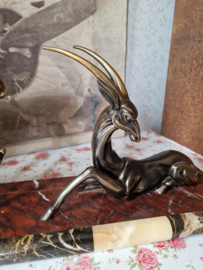 Art deco schouwstuk herten op marmer
