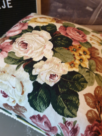 Brocante romantisch voetenbankje rozen