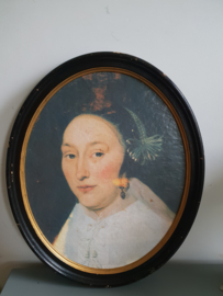 Antieke ovale lijst dame portret