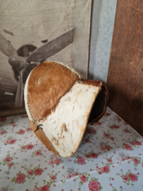 Antieke handgemaakte helm