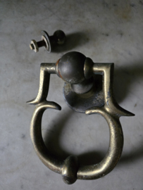 Oude messing deurklopper