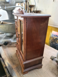 Brocante houten sieradenkastje
