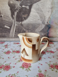 Beboterd melkkannetje art deco