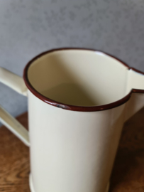 Creme emaille waterkan