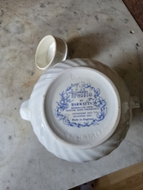 Lot theeservies trettis barratts england