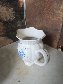 Brocante lampetkan met schaal bloemetjes