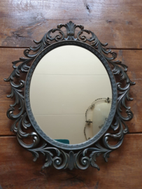 Oude koperen barok spiegel