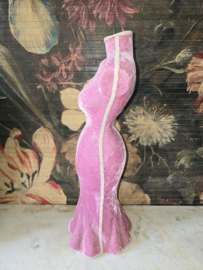 Oud roze fluwelen paspop buste