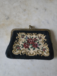 Oud petit point beursje nr3