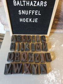 Oude houten letter alfabet stempels