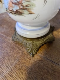 Opaline glazen olielamp kasteel