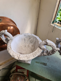 Brocante oorvaas jardiniere