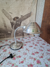 Vintage aluminium bureaulamp