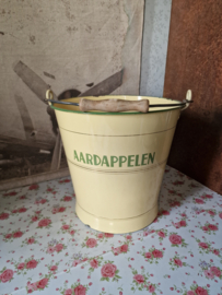 Zachtgeel emaille aardappelen emmer