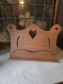 Oude houten boekenstandaard lessenaar