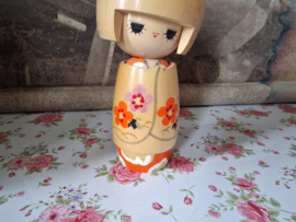 Japanse houten kokeshi doll nr4