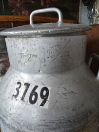 Oude aluminium melkbus 40 liter
