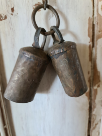 Oude ijzeren geitenbellen nr5