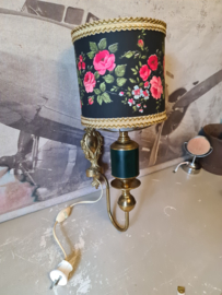 Antiek koperen wandlampje rozen kap