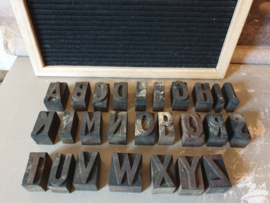 Oude houten letter alfabet stempels