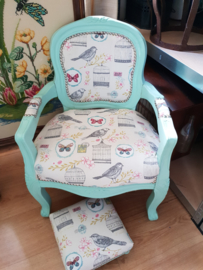 Barok stoeltje kinder fauteuil met voetenbankje