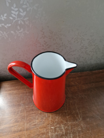 Rood emaille waterkan 2 liter