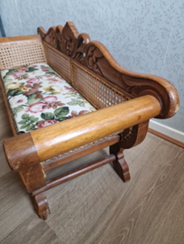 Brocante houten bankje rozen