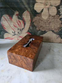 Gelakt houten tissuebox