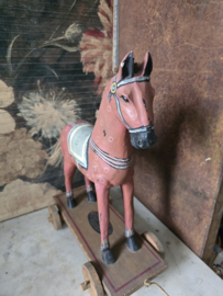 Oud houten paard trekpaard