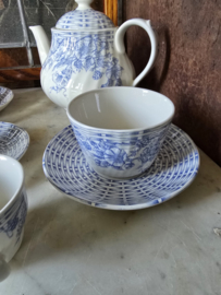 Lot theeservies trettis barratts england