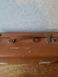 Oude vintage bruine koffer