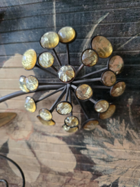 Metalen wanddecoratie bloemen